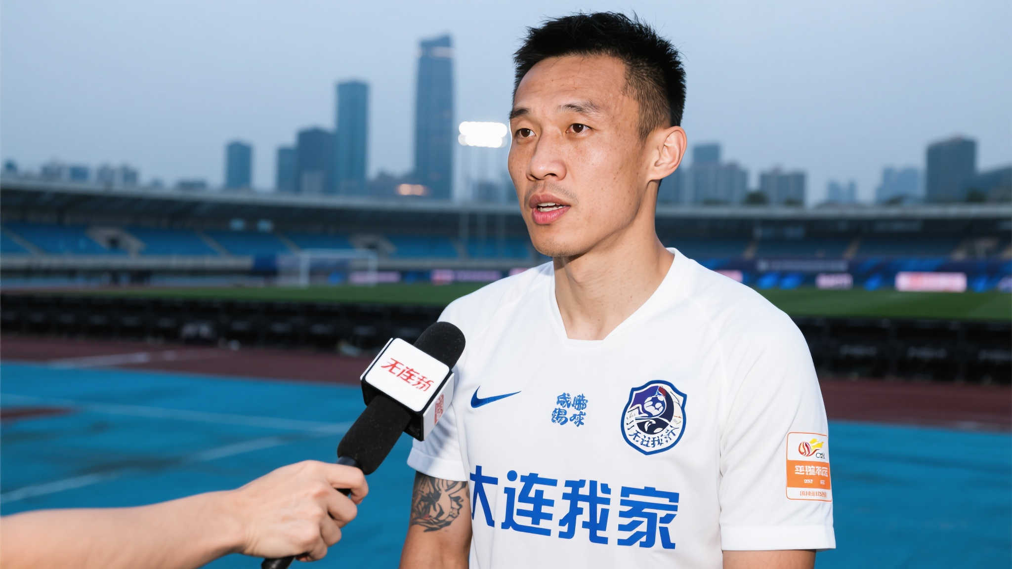 斯卢茨基5分钟计划助申花大胜 特谢拉伤情有新进展