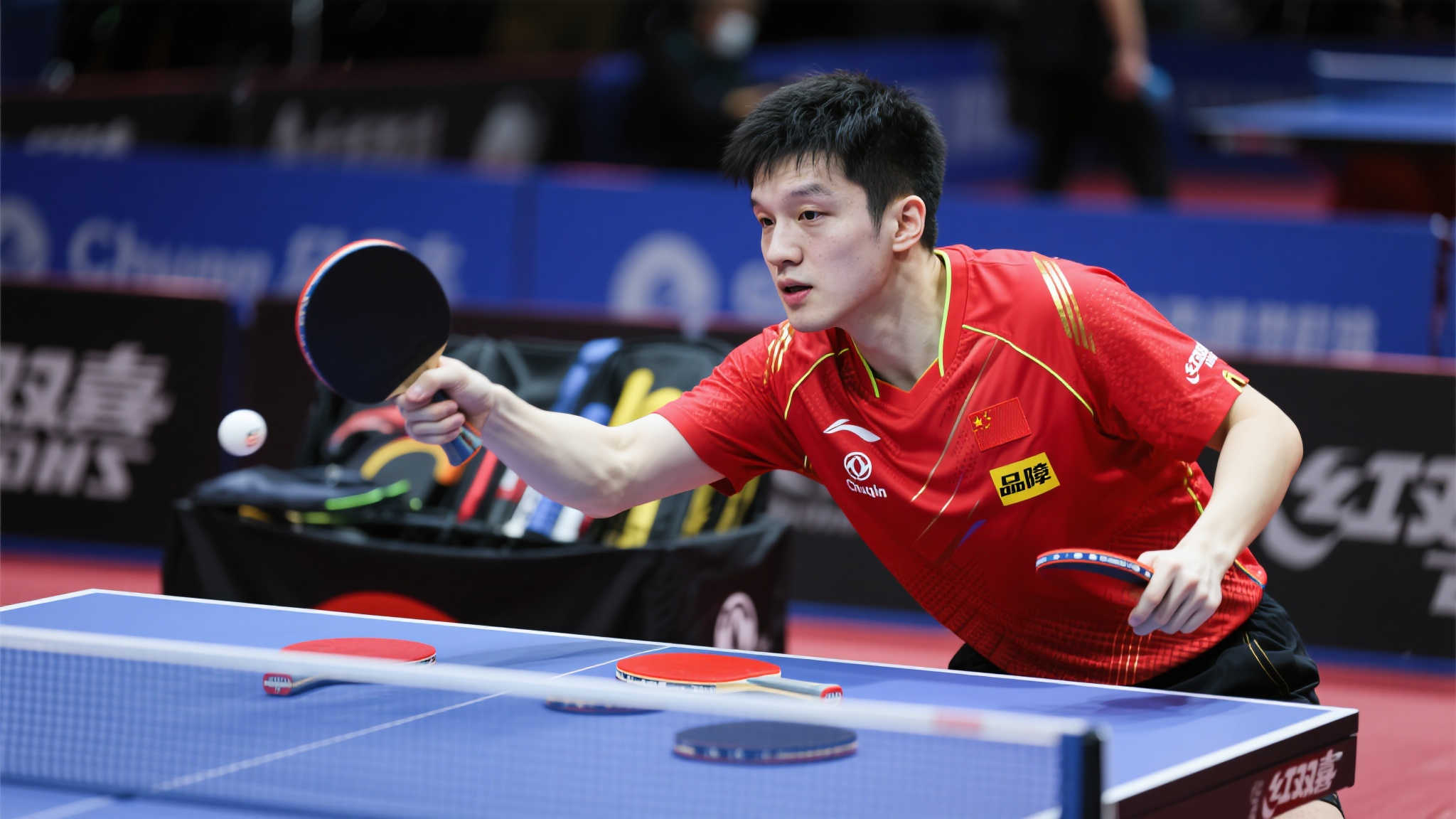 超赛场上一 超赛场上一